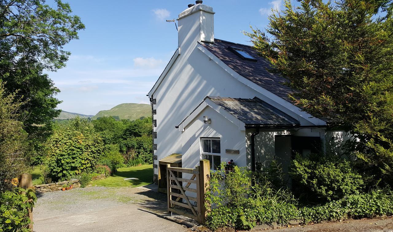 Nant Yr Onnen B&B And Holiday Cottage Tregaron Exterior foto